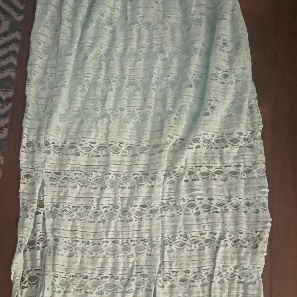 summery light green skirt